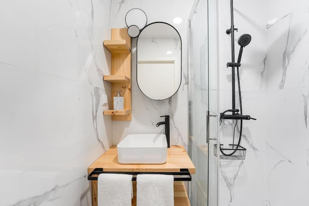 A Charming Stay Near Paco Das Escolas Coimbra Luaran gambar