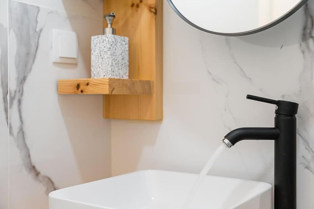 A Charming Stay Near Paco Das Escolas Coimbra Luaran gambar