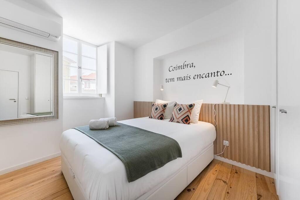 A Charming Stay Near Paco Das Escolas Coimbra Luaran gambar